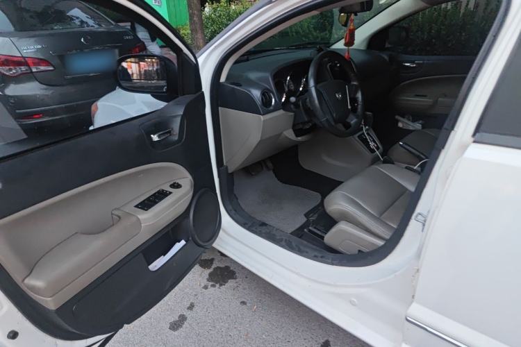 Used Dodge Caliber 2011 2.0 SXT Comfort Edition Driver Seat