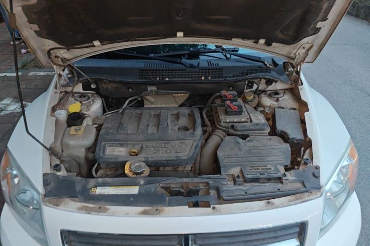 Used Dodge Caliber 2011 2.0 SXT Comfort Edition Engine Bay