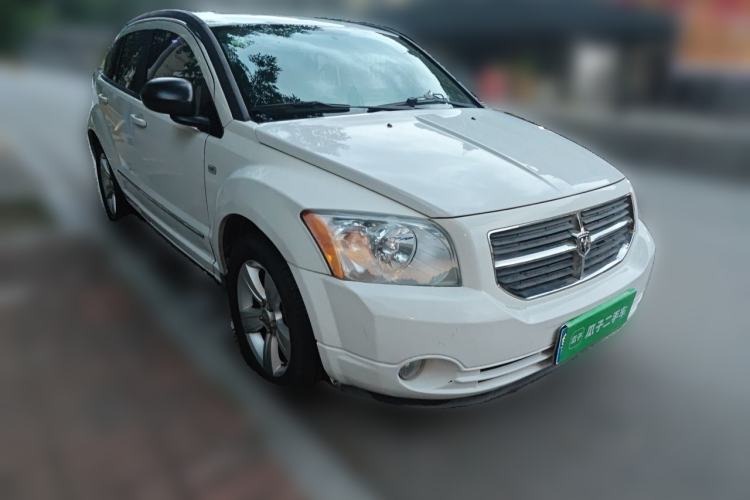 Used Dodge Caliber 2011 2.0 SXT Comfort Edition Front Right 45 Deg