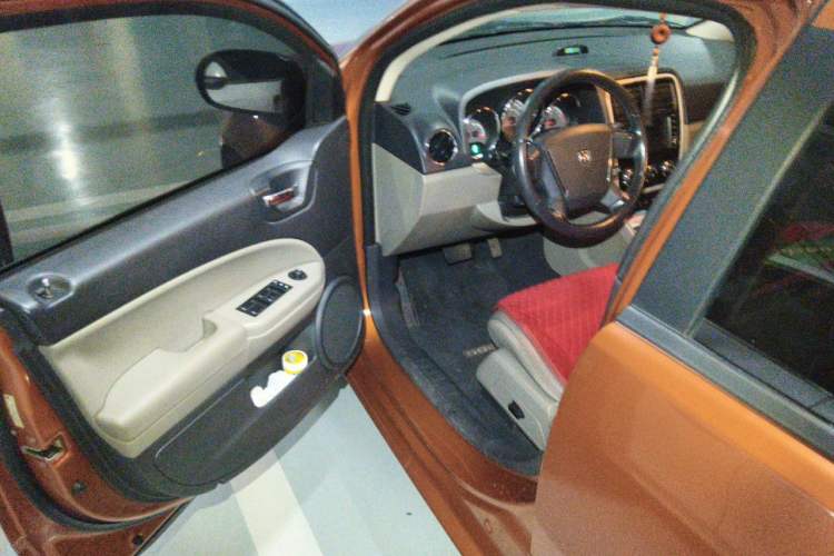 Used Dodge Caliber 2011 2.0 SXT Comfort Edition Driver Seat