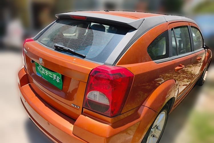 Used Dodge Caliber 2011 2.0 SXT Classic Edition Rear Right 45 Deg