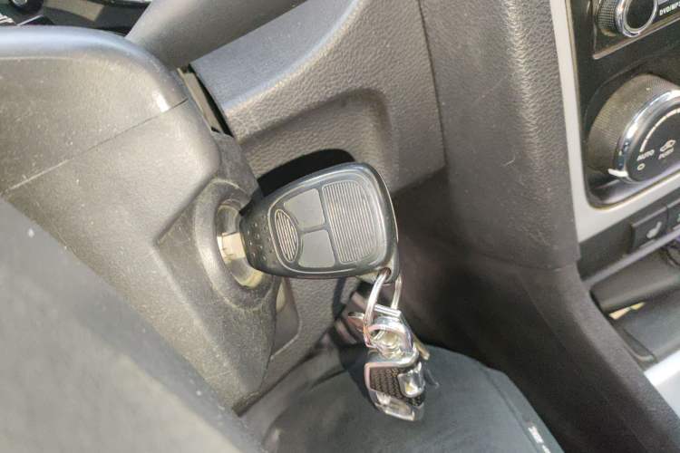Used Dodge Caliber 2011 2.0 SXT Comfort Edition Vehicle Key