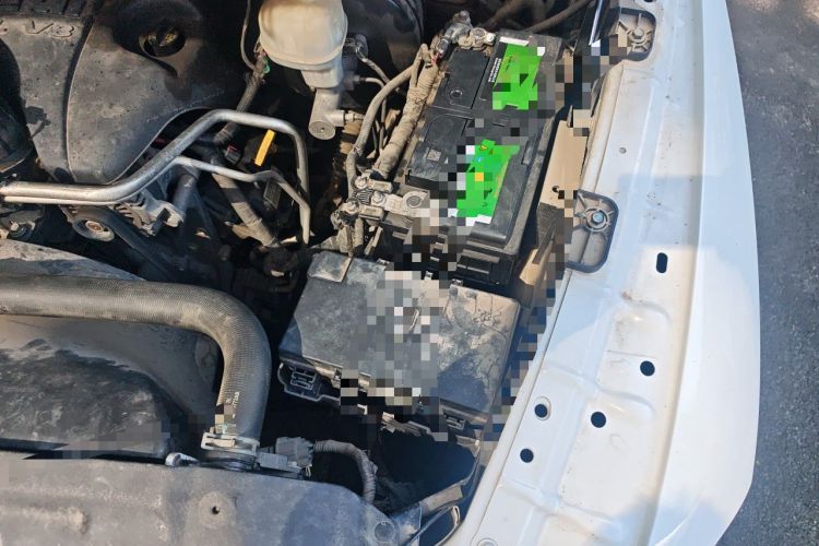 Used Dodge Challenger  Engine Bay Left