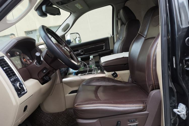 Used Dodge Challenger  Left Front Seat