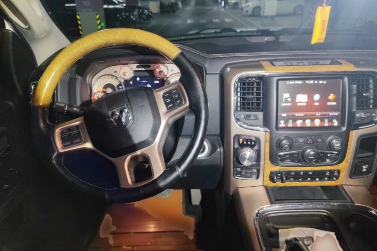 Used Dodge Challenger  Steering Wheel