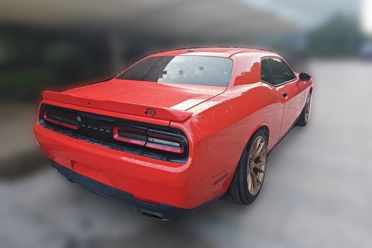 Used Dodge Challenger 2018 3.6L SXT Parallel Import Rear Right 45 Deg