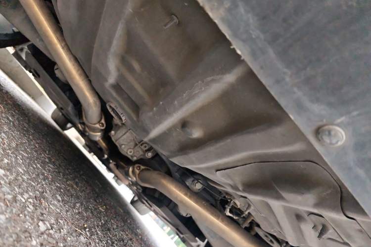 Used Dodge Challenger 2019 3.6L GT PLUS Canadian Version Chassis Rear