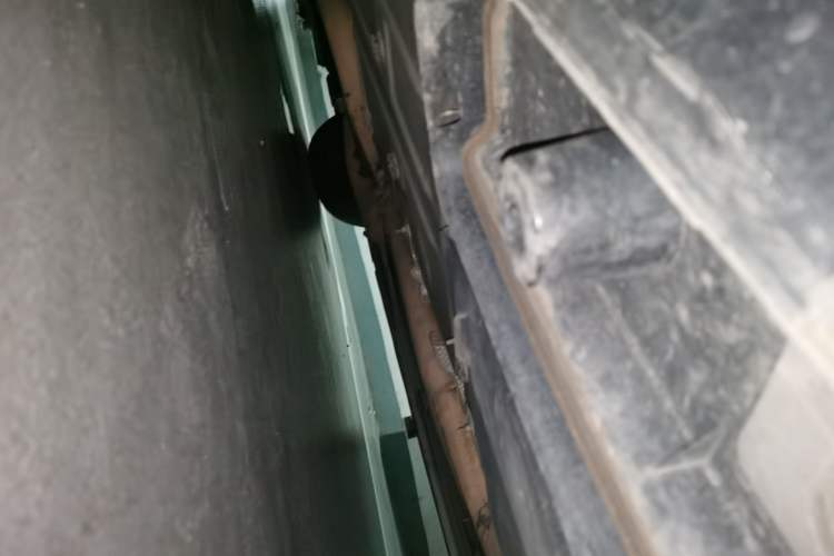 Used Dodge Challenger  Chassis Rear Left
