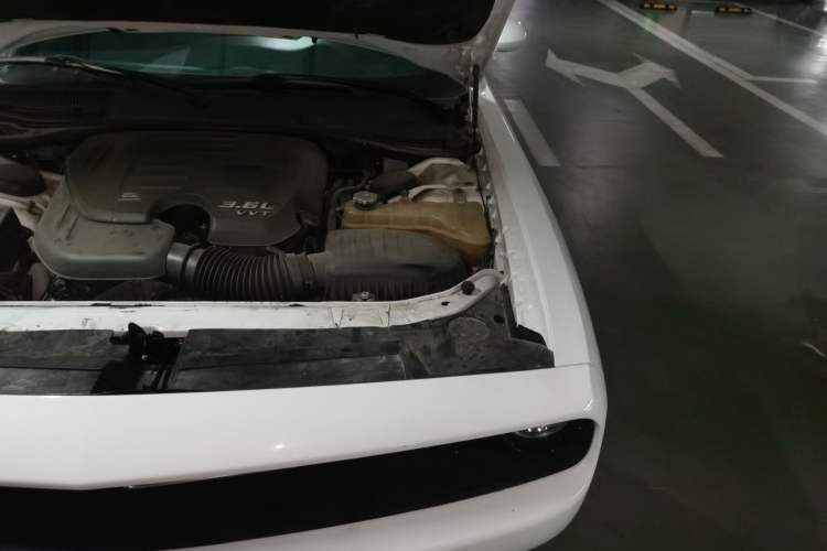 Used Dodge Challenger  Engine Bay Left