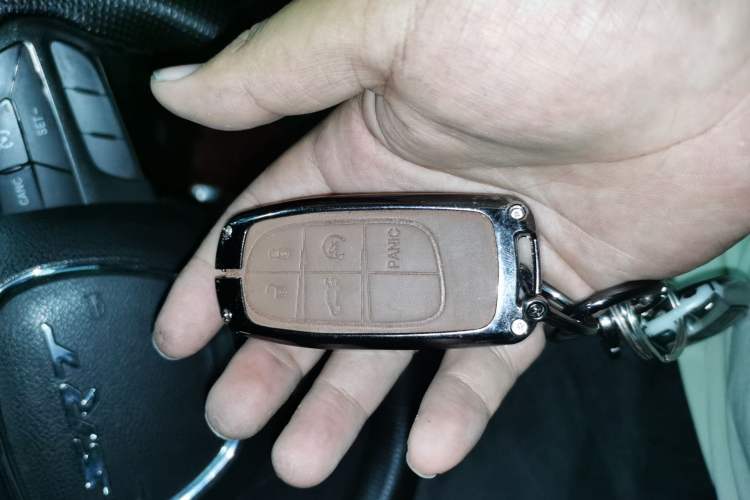 Used Dodge Challenger  Vehicle Key