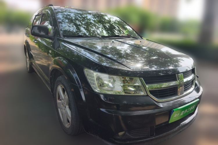 Used Dodge Journey 2009 2.7 Front Right 45 Deg