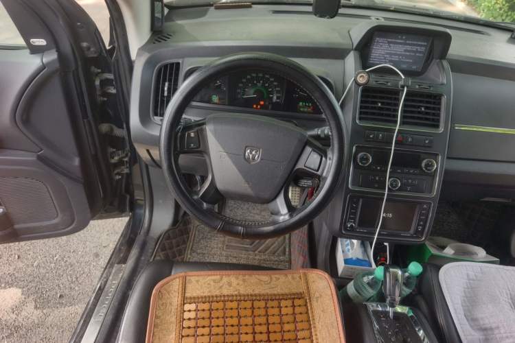 Used Dodge Journey 2009 2.7 Steering Wheel