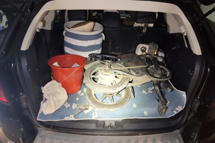 Used Dodge Journey 2009 2.7 Trunk