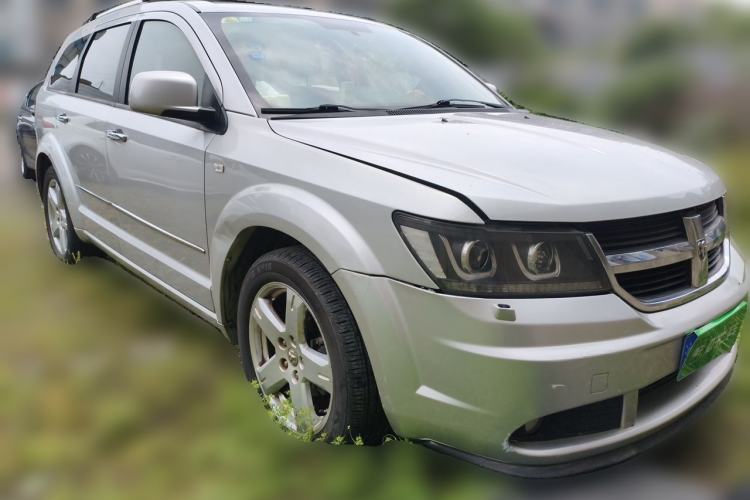 Used Dodge Journey 2009 2.7 Front Right 45 Deg