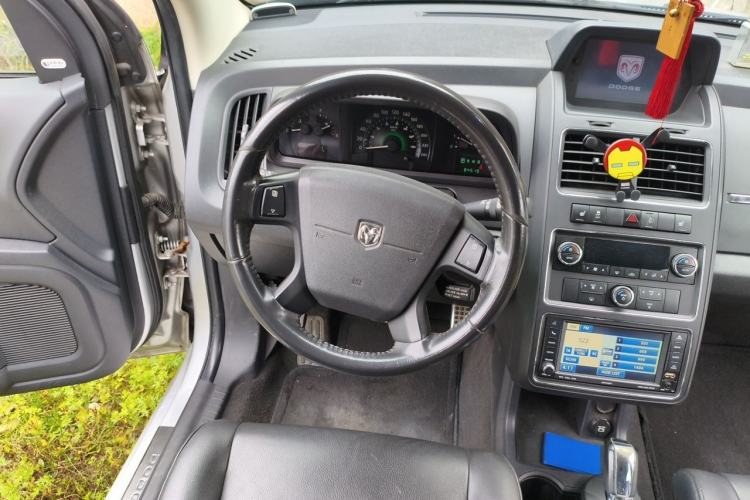 Used Dodge Journey 2009 2.7 Steering Wheel