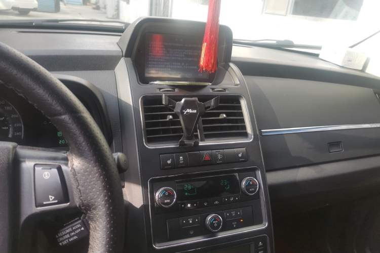 Used Dodge Journey 2010 2.7 Audio And AC Panel