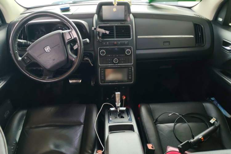 Used Dodge Journey 2010 2.7 Center Console
