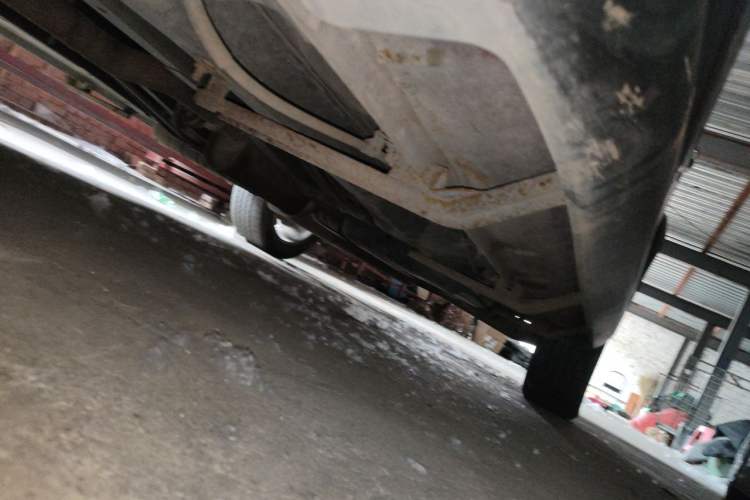 Used Dodge Journey 2010 2.7 Chassis Front Left