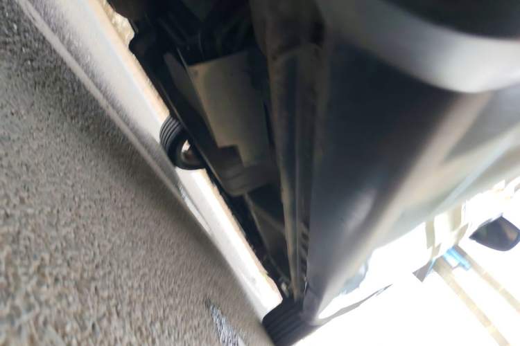 Used Dodge Journey 2010 2.7 Chassis Rear Right