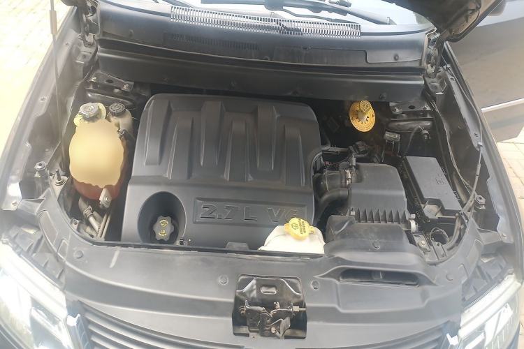 Used Dodge Journey 2010 2.7 Engine Bay