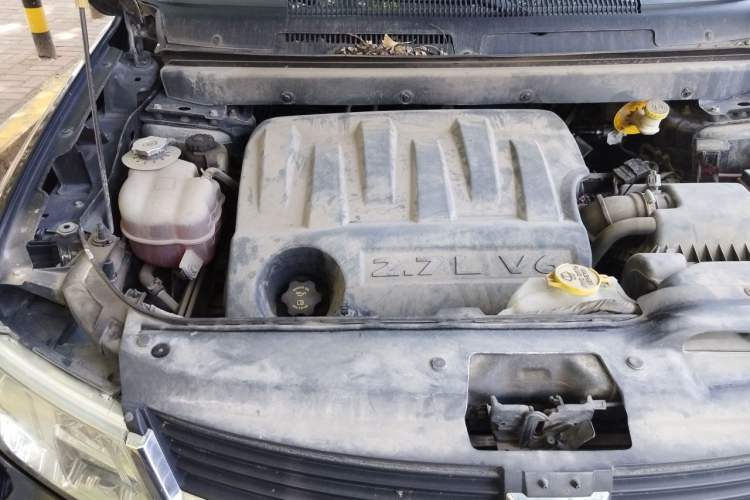 Used Dodge Journey 2010 2.7 Engine Bay Right