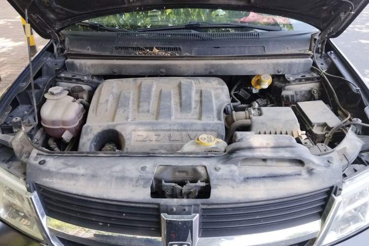 Used Dodge Journey 2010 2.7 Engine Bay