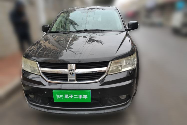 Used Dodge Journey 2010 2.7 Front