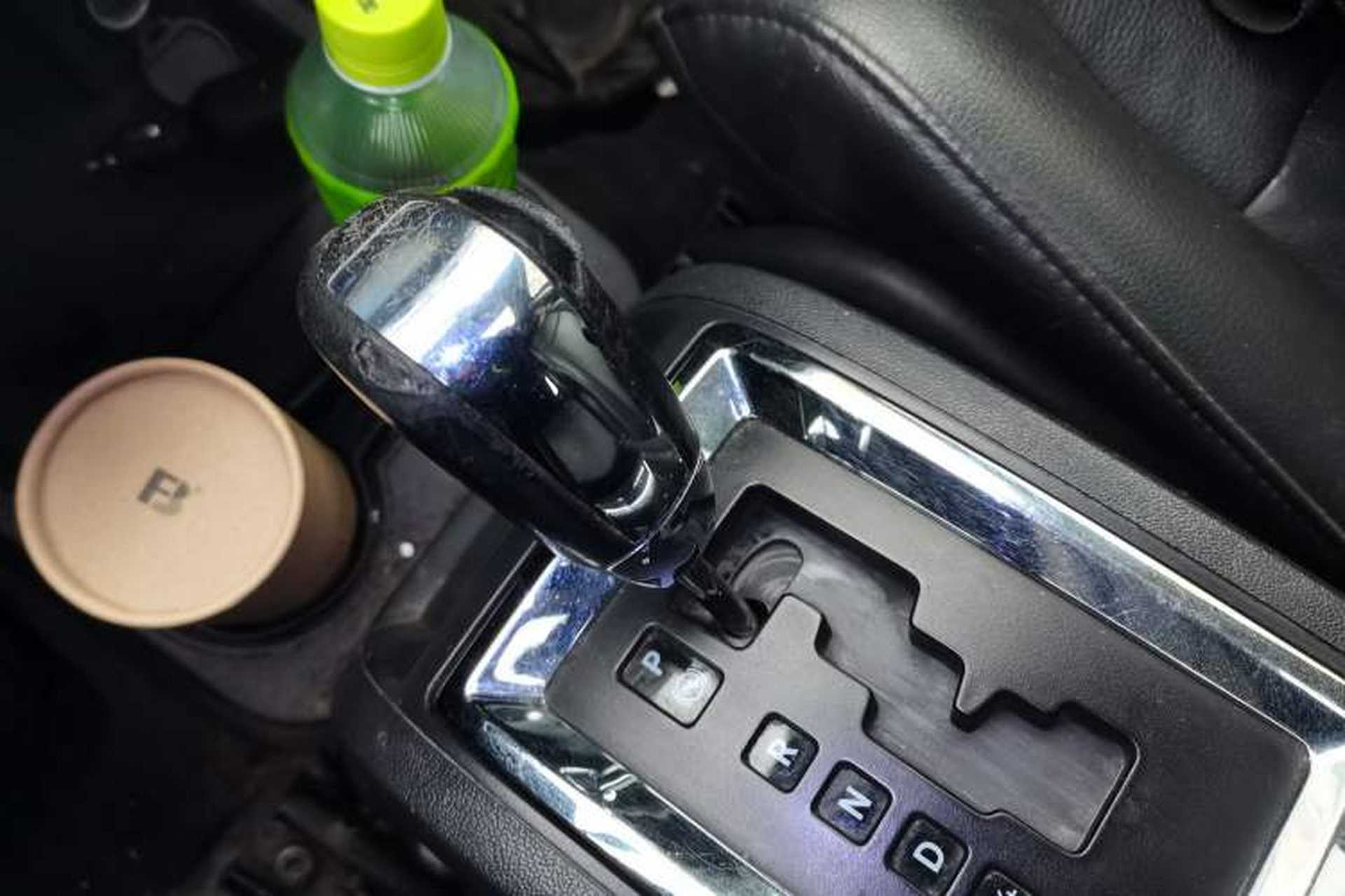 Used Dodge Journey 2010 2.7 Gear Lever