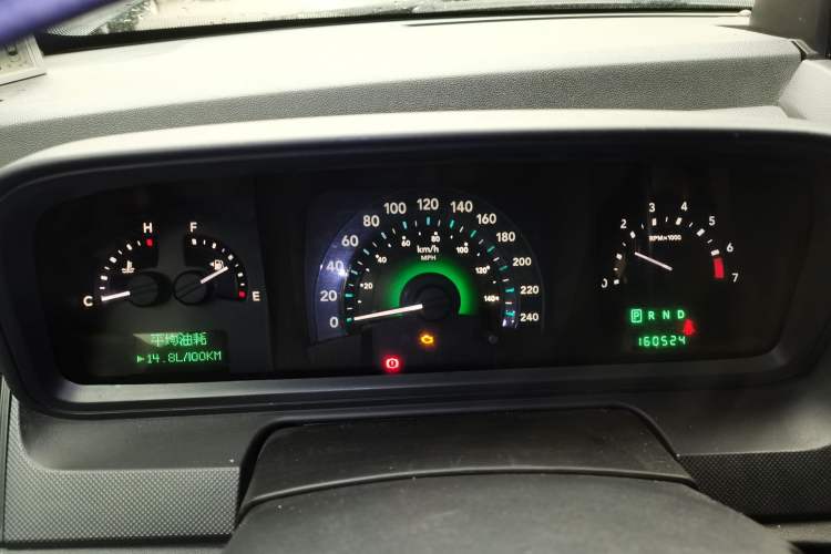Used Dodge Journey 2010 2.7 Instrument Cluster