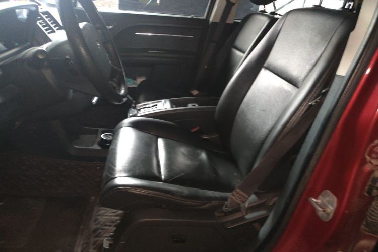 Used Dodge Journey 2010 2.7 Left Front Seat