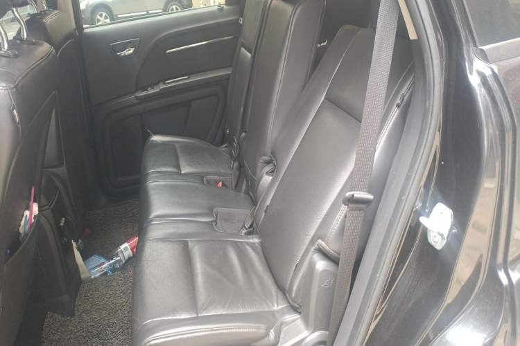 Used Dodge Journey 2010 2.7 Left Rear Seat