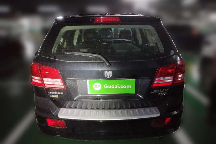 Used Dodge Journey 2010 2.7 Rear
