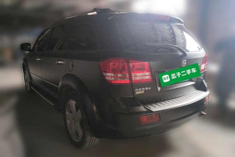 Used Dodge Journey 2010 2.7 Rear Left 45 Deg