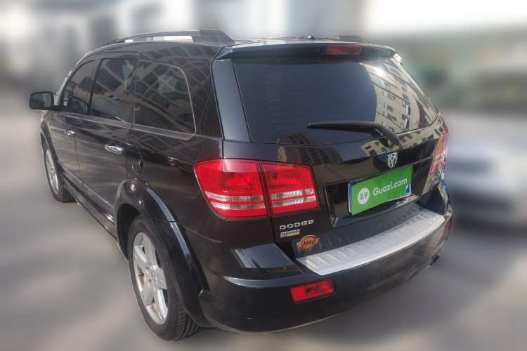 Used Dodge Journey 2010 2.7 Rear Left 45 Deg