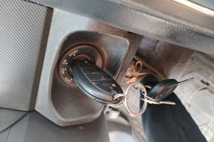 Used Dodge Journey 2010 2.7 Vehicle Key