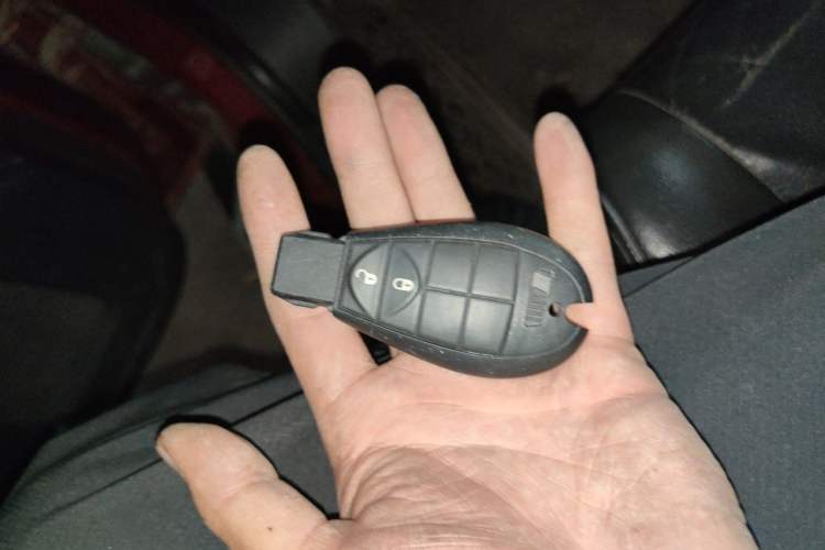 Used Dodge Journey 2010 2.7 Vehicle Key