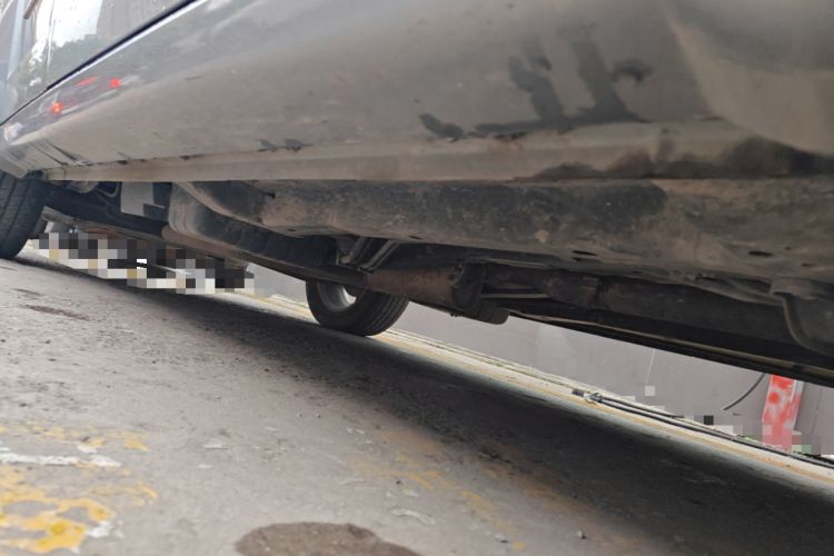 Used Dodge Journey 2010 2.7 Chassis Front Right