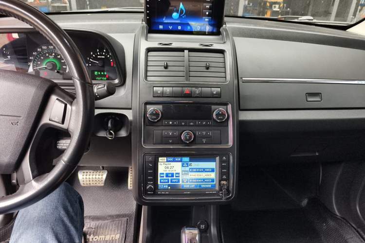Used Dodge Journey 2010 2.7 Audio And AC Panel