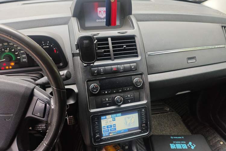 Used Dodge Journey 2010 2.7 Audio And AC Panel
