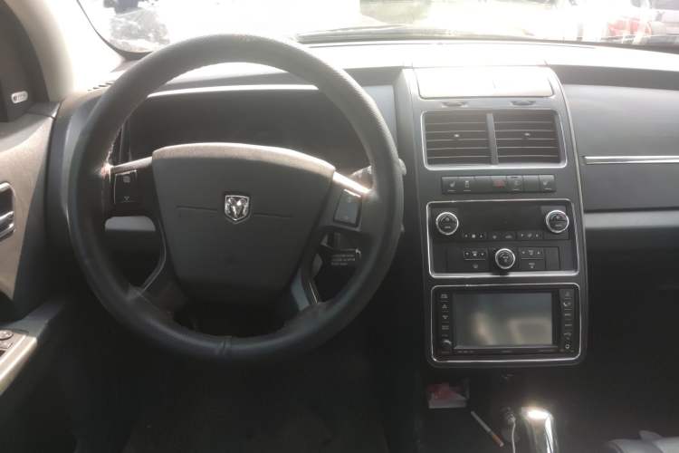 Used Dodge Journey 2010 2.7 Center Console