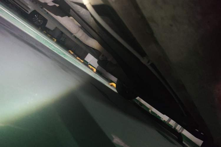 Used Dodge Journey 2010 2.7 Chassis Front Left