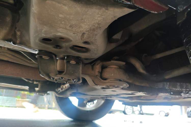 Used Dodge Journey 2010 2.7 Chassis Front Right