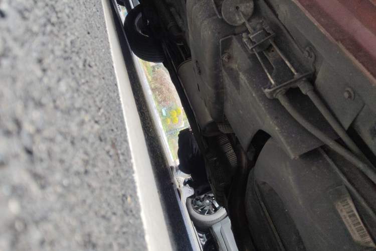 Used Dodge Journey 2010 2.7 Chassis Rear Left