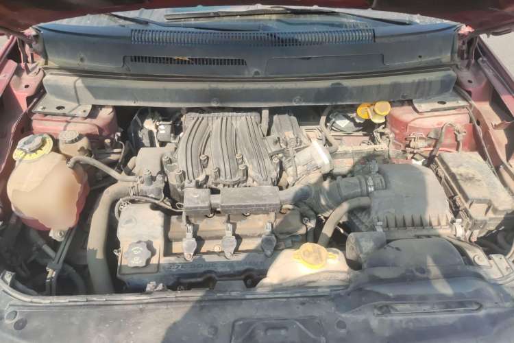 Used Dodge Journey 2010 2.7 Engine Bay