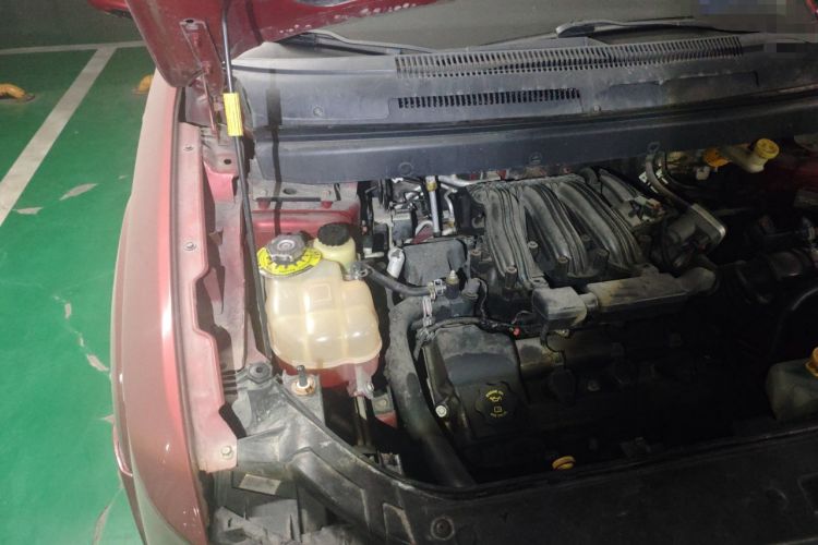 Used Dodge Journey 2010 2.7 Engine Bay Right