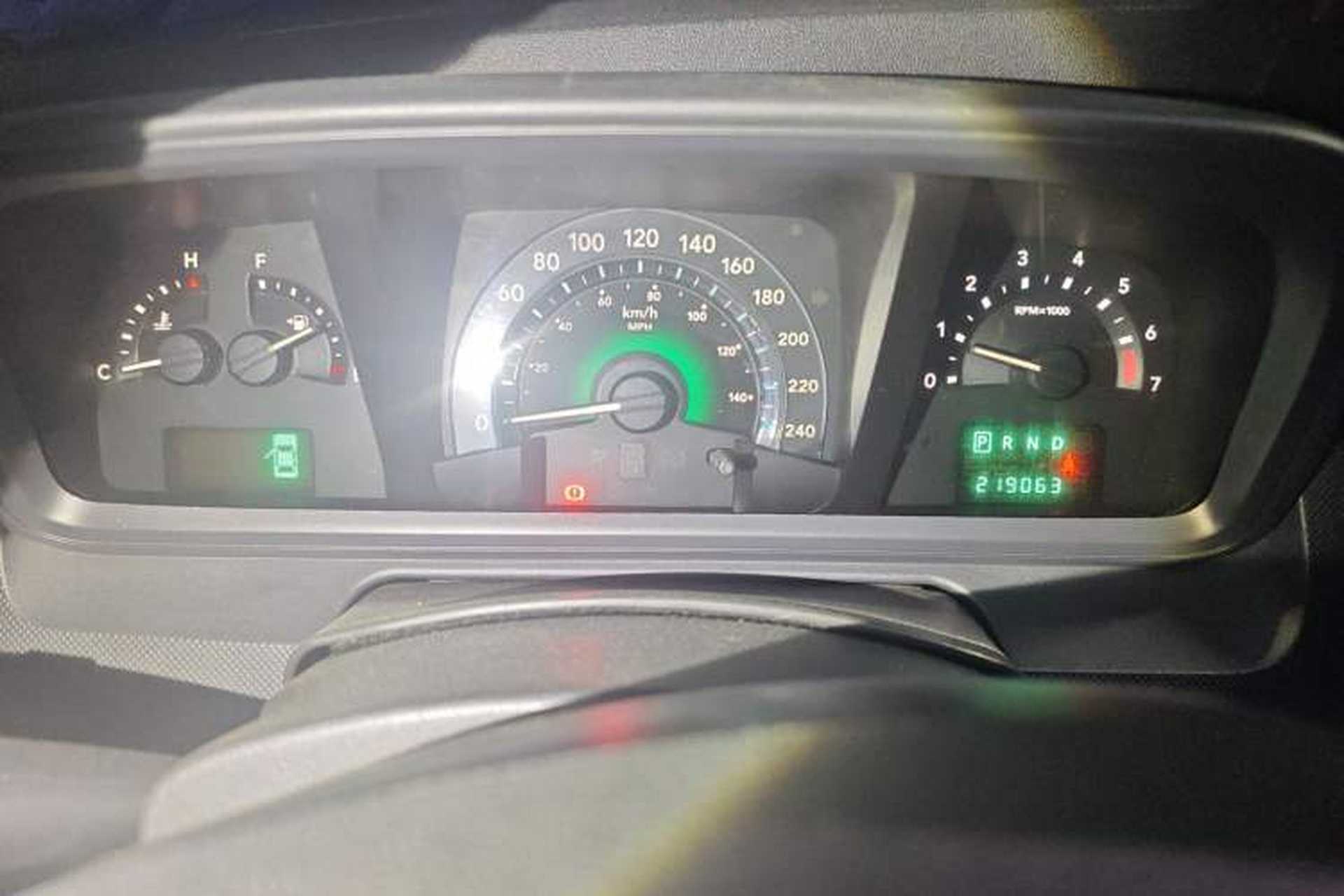 Used Dodge Journey 2010 2.7 Instrument Cluster