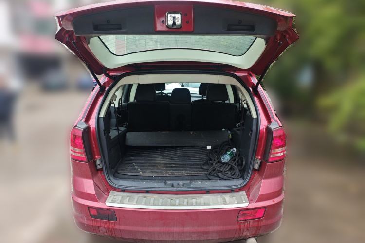 Used Dodge Journey 2010 2.7 Trunk