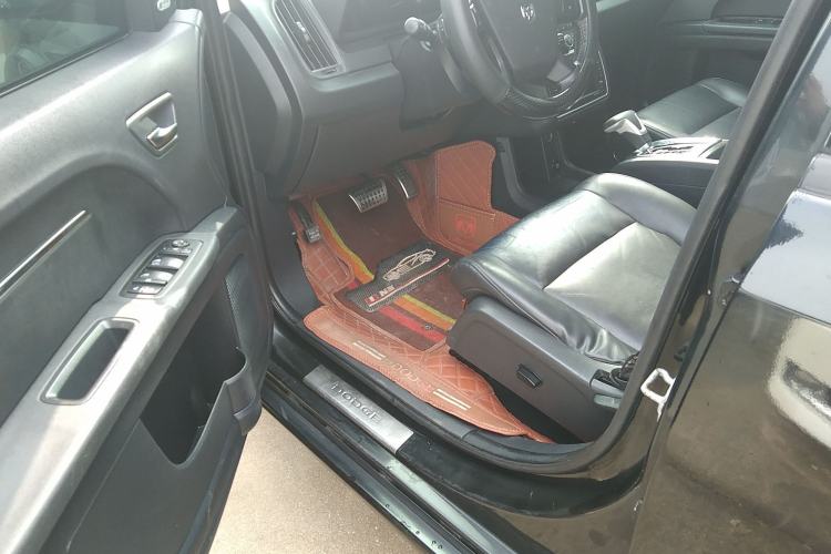 Used Dodge Journey 2011 2.7 Luxury Navigation Edition Driver Seat