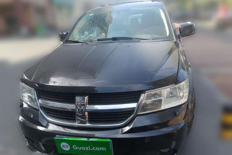 Used Dodge Journey 2011 2.7 Luxury Navigation Edition Front