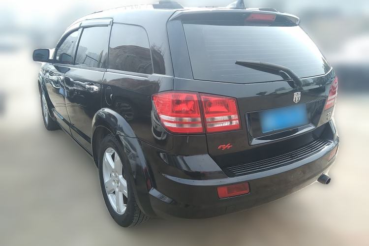 Used Dodge Journey 2011 2.7 Luxury Navigation Edition Rear Left 45 Deg